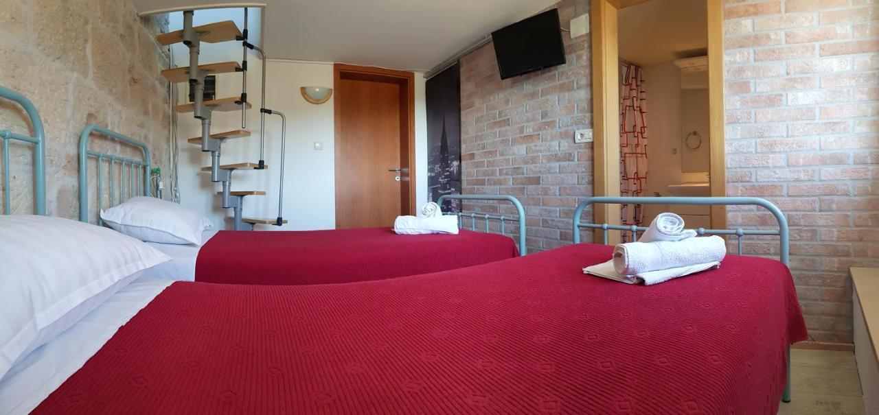 Holiday Home Gustirna Selca  Szoba fotó